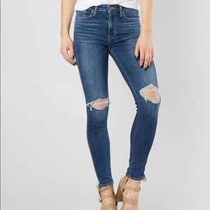 Levi’s 721 High Rise Skinny
